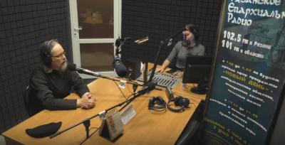 Митрополит Марк ответил на вопросы рязанцев о счастье и о страсти 